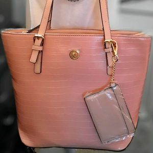 Womens Anne Klein purse